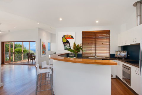 Jolly Roger's Beach House - Holiday Byron Bay 5
