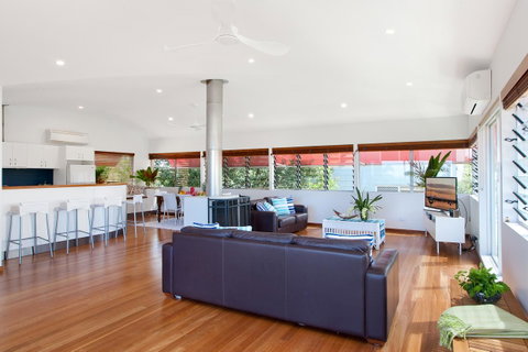 Jolly Roger's Beach House - Holiday Byron Bay 3