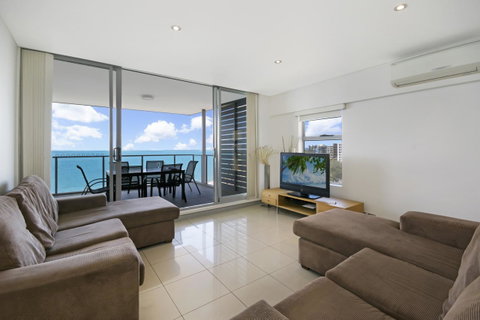 Redvue Holiday Apartments - Holiday Byron Bay 0