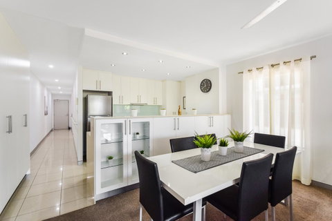 Redvue Holiday Apartments - Holiday Byron Bay 4