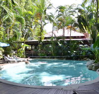 PK's Jungle Village - Hostel - Holiday Byron Bay