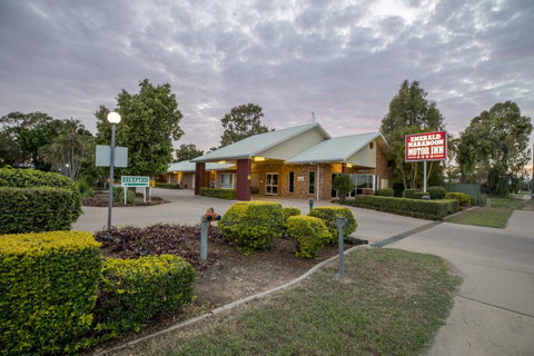 Emerald Maraboon Motor Inn - Holiday Byron Bay 6