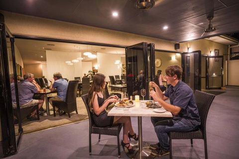 Emerald Maraboon Motor Inn - Holiday Byron Bay 4