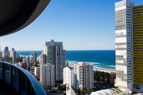 Oracle Resort Broadbeach - Gclr - Holiday Byron Bay 41