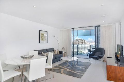 Oracle Resort Broadbeach - Gclr - Holiday Byron Bay 39