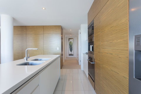 Oracle Resort Broadbeach - Gclr - Holiday Byron Bay 38