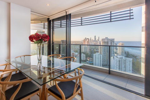 Oracle Resort Broadbeach - Gclr - Holiday Byron Bay 35