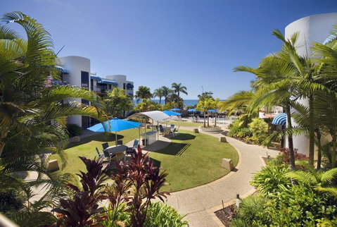 Headland Tropicana Resort - Holiday Byron Bay 2