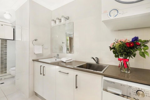 Headland Tropicana Resort - Holiday Byron Bay 8