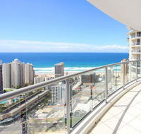 Beach Stay - Ocean  Riverview resort Chevron Renaissance central Surfers Paradise - Holiday Byron Bay