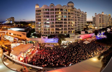 Broadbeach Holiday Apartments - Holiday Byron Bay 39