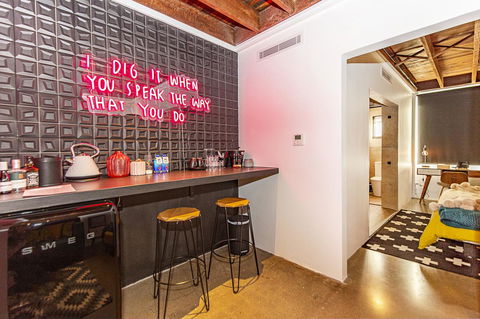 The Pink Hotel Coolangatta - Holiday Byron Bay 20