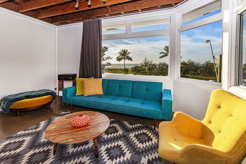 The Pink Hotel Coolangatta - Holiday Byron Bay 16
