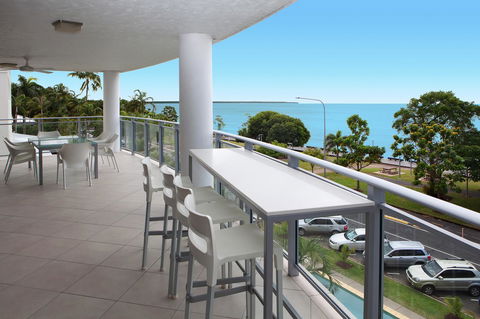 Vision Apartments - Holiday Byron Bay 8