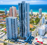 Qube Broadbeach Ocean View Apartments - Holiday Byron Bay