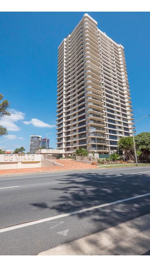 De Ville Apartments - Holiday Byron Bay 38