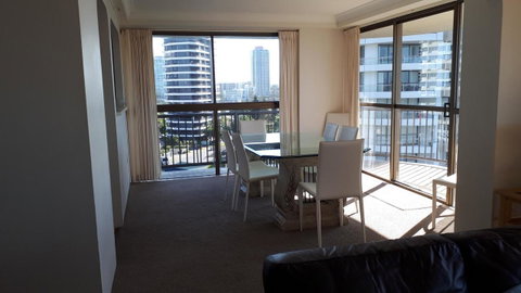 De Ville Apartments - Holiday Byron Bay 5
