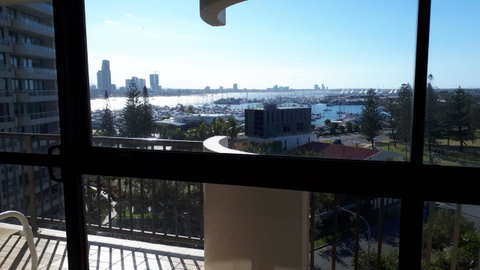 De Ville Apartments - Holiday Byron Bay 4