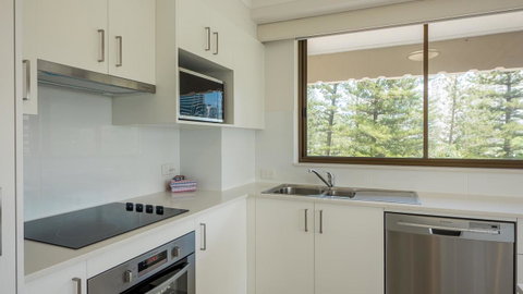 De Ville Apartments - Holiday Byron Bay 20