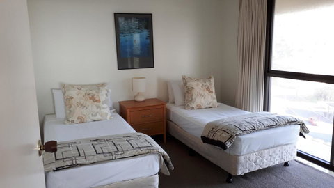 De Ville Apartments - Holiday Byron Bay 6