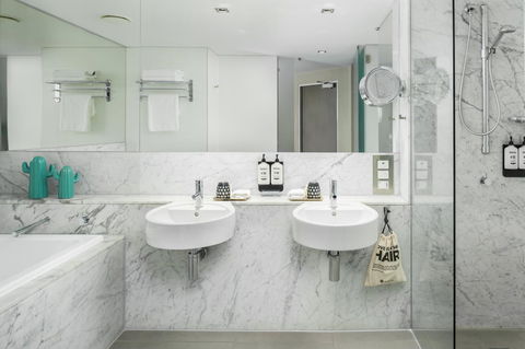 Ovolo The Valley Brisbane - Holiday Byron Bay 2