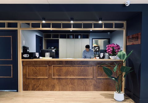 Woodroffe Hotel - Holiday Byron Bay 2