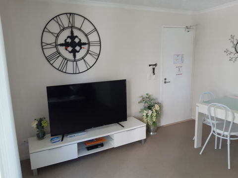 Surfers Beach Resort One - Holiday Byron Bay 4