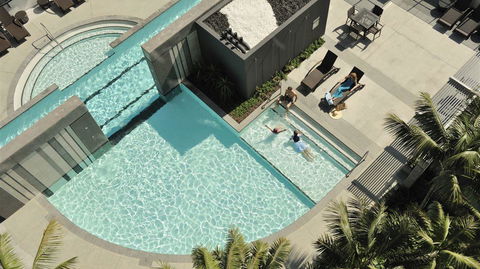 Luxury 3 Bedroom In Heart Of Broadbeach - Holiday Byron Bay 15