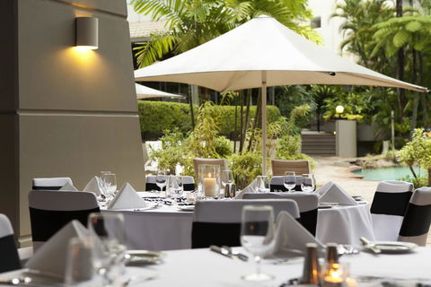 Novotel Cairns Oasis Resort - Holiday Byron Bay 40