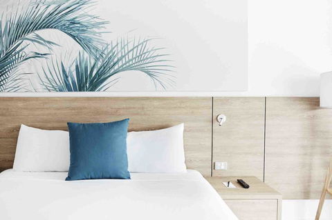Novotel Cairns Oasis Resort - Holiday Byron Bay 10