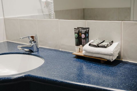 Novotel Cairns Oasis Resort - Holiday Byron Bay 24