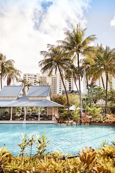 Novotel Cairns Oasis Resort - Holiday Byron Bay 4