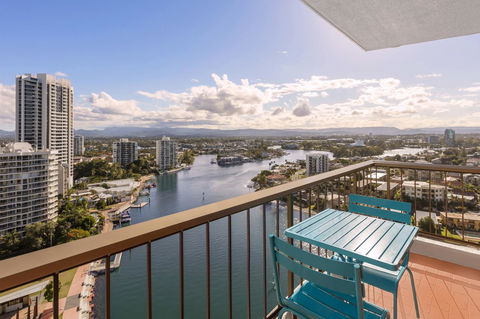 Vibe Hotel Gold Coast - Holiday Byron Bay 5