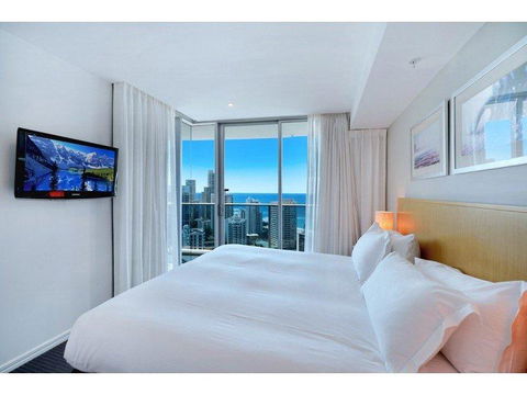 H Star Residences-- Paradise Stayz - Holiday Byron Bay 9