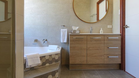 Blue Summit Hideaway - Holiday Byron Bay 38