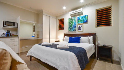 Blue Summit Hideaway - Holiday Byron Bay 16