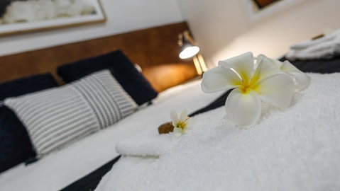 Blue Summit Hideaway - Holiday Byron Bay 39