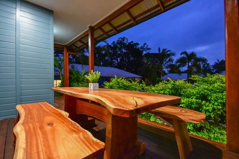 Blue Summit Hideaway - Holiday Byron Bay 8