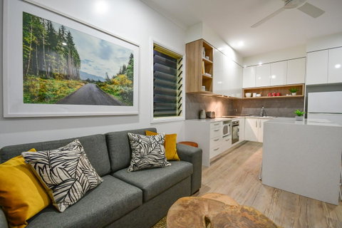 Blue Summit Hideaway - Holiday Byron Bay 5