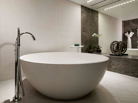 Sofitel Brisbane Central - Holiday Byron Bay 34