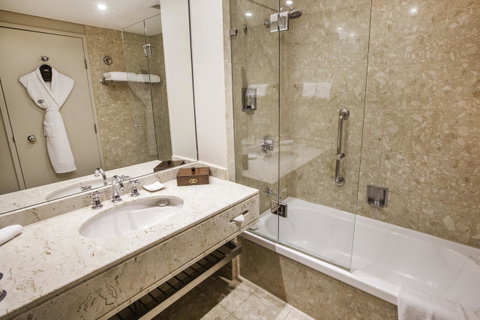 Sofitel Brisbane Central - Holiday Byron Bay 11
