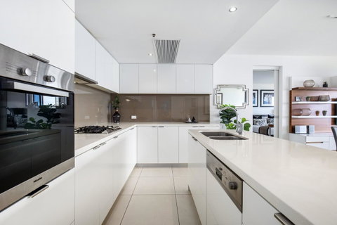 Ultra Broadbeach - Holiday Byron Bay 19