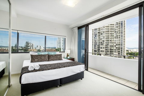Ultra Broadbeach - Holiday Byron Bay 7