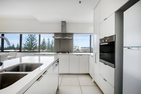 Ultra Broadbeach - Holiday Byron Bay 8