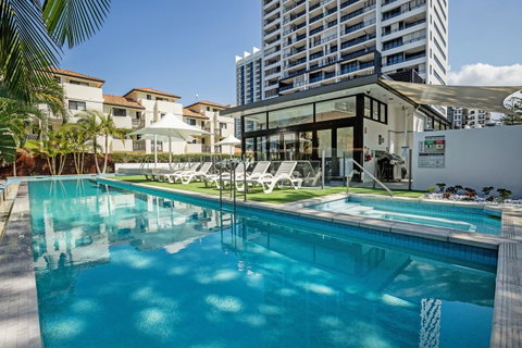 Ultra Broadbeach - Holiday Byron Bay 4