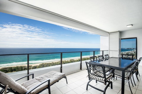 Ultra Broadbeach - Holiday Byron Bay 15