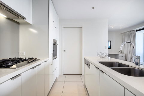 Ultra Broadbeach - Holiday Byron Bay 35