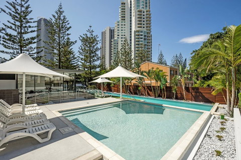 Ultra Broadbeach - Holiday Byron Bay 2