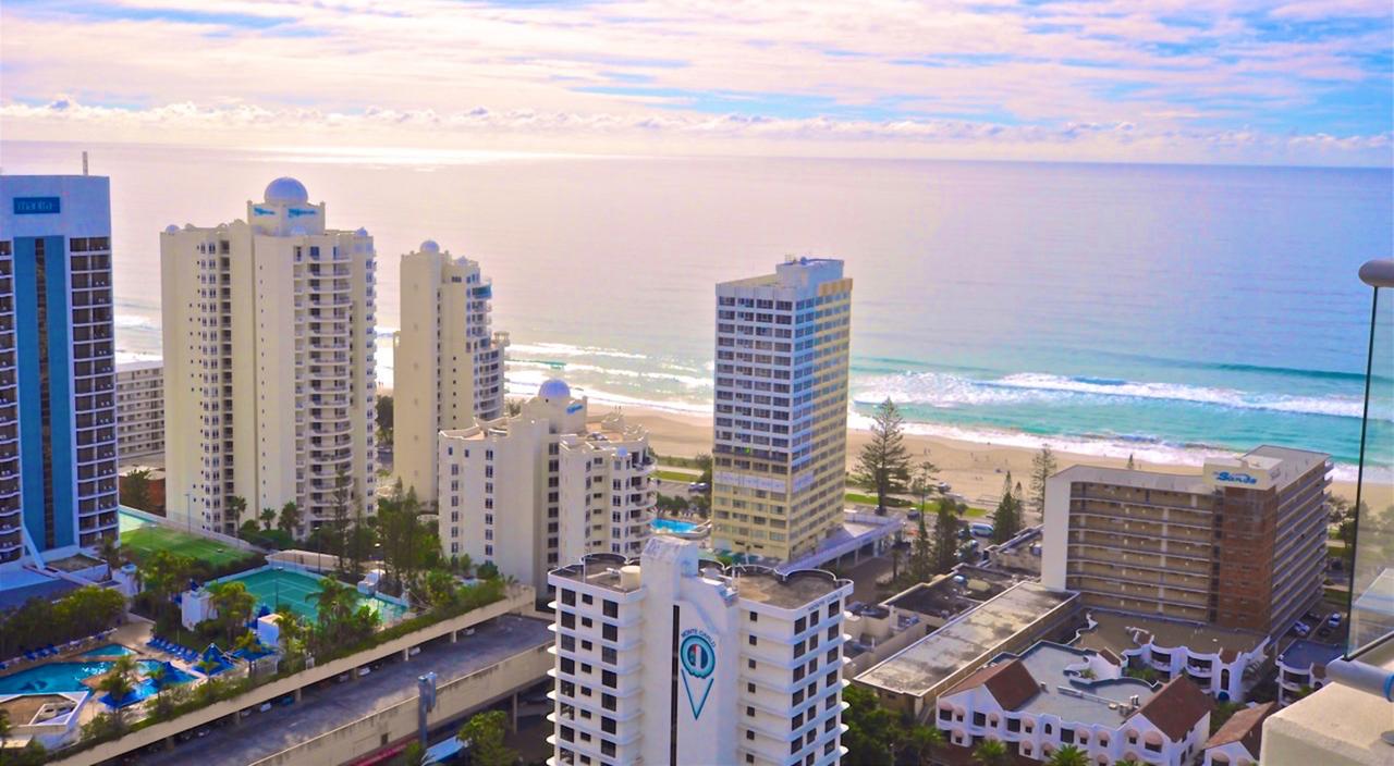Surfers Paradise QLD Holiday Byron Bay