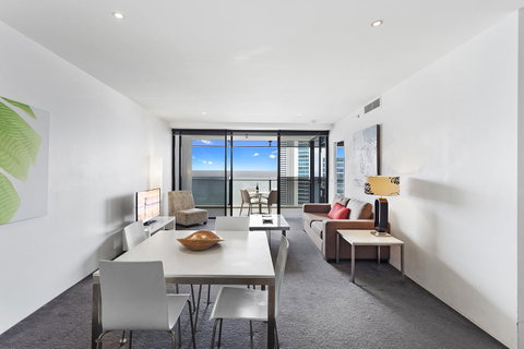 Holiday Holiday Circle On Cavill Apartments - Holiday Byron Bay 40